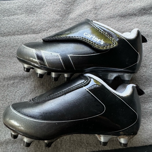 Toddler soccer cleats size 7c - Picture 2 of 6